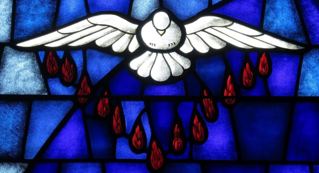 Afbeelding met gebouw, venster, blauw, tafel

Automatisch gegenereerde beschrijving